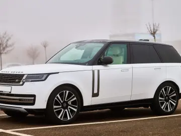 LAND ROVER Range Rover PANO 360Kam ACC CarPlay