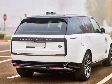 LAND ROVER Range Rover PANO 360Kam ACC CarPlay