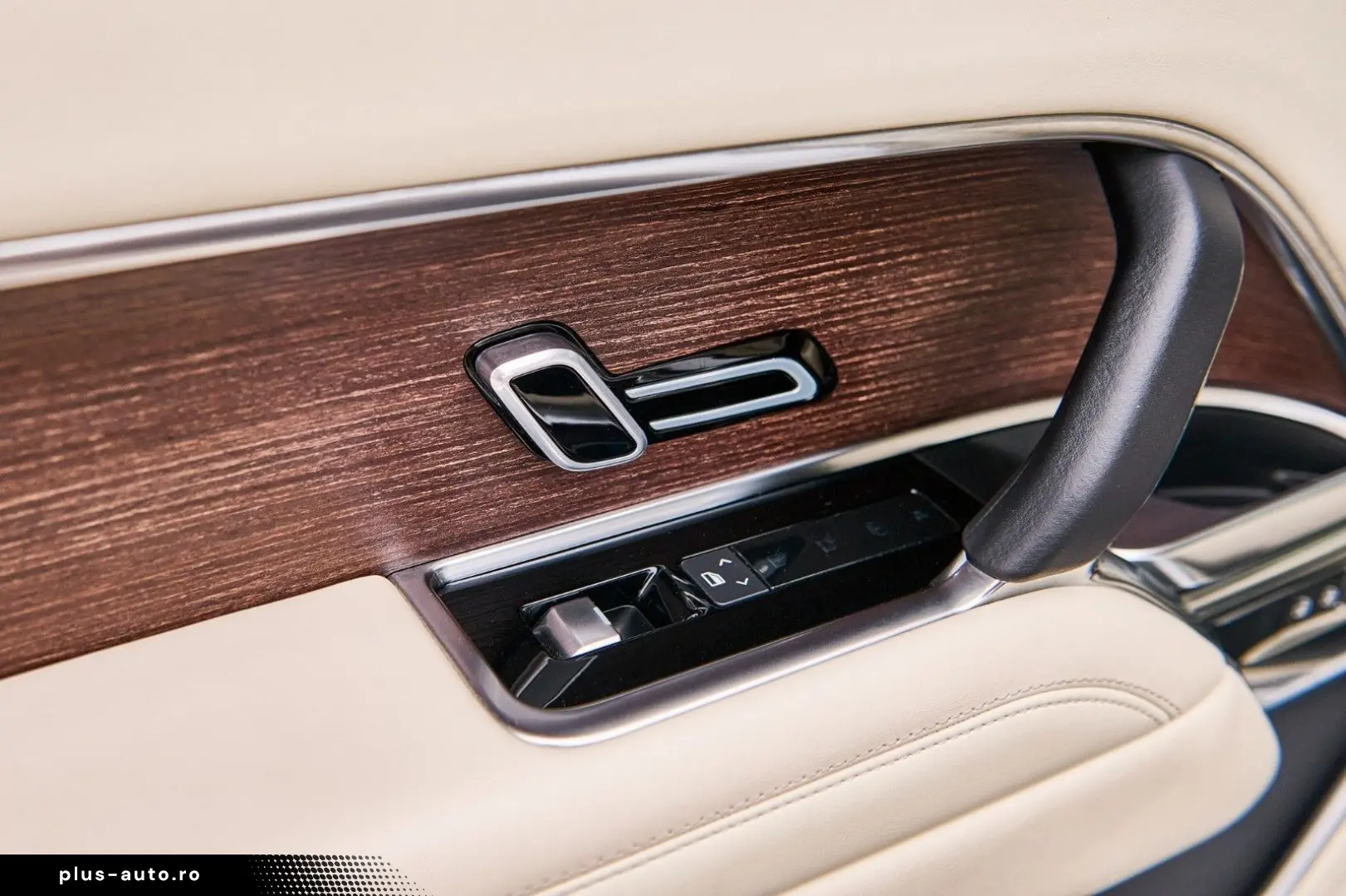 LAND ROVER Range Rover PANO 360Kam ACC CarPlay