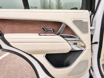 LAND ROVER Range Rover PANO 360Kam ACC CarPlay