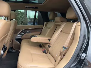 LAND ROVER Range Rover Range Rover D300 SE