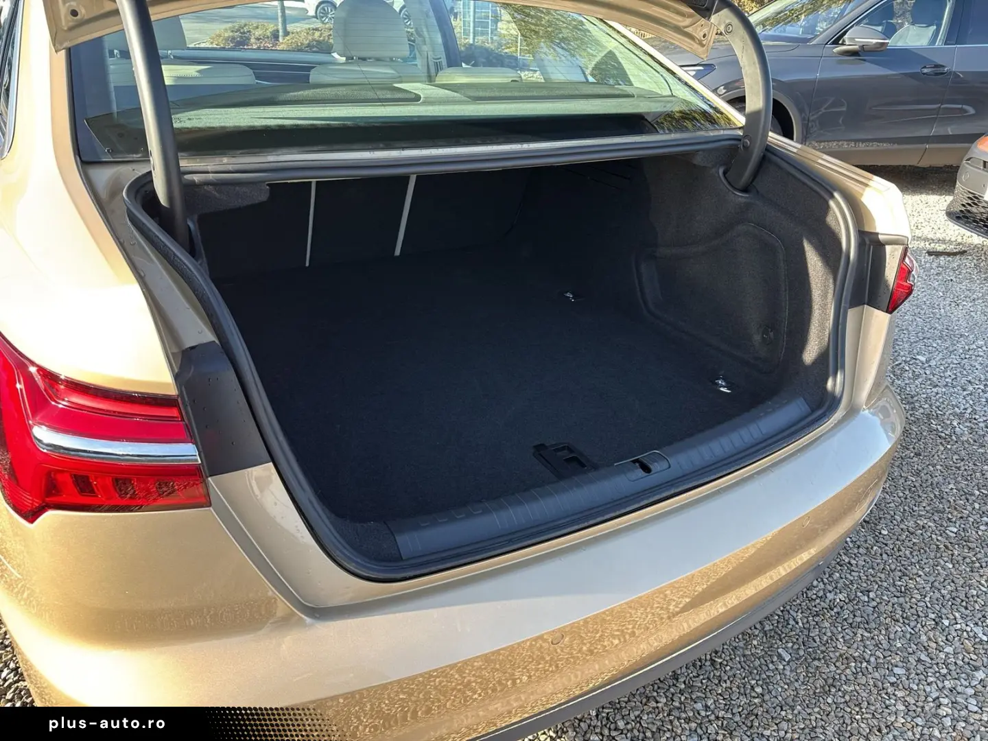 AUDI A6 45 TDI qu. 4 roti viratoare  suspensie pneumatica