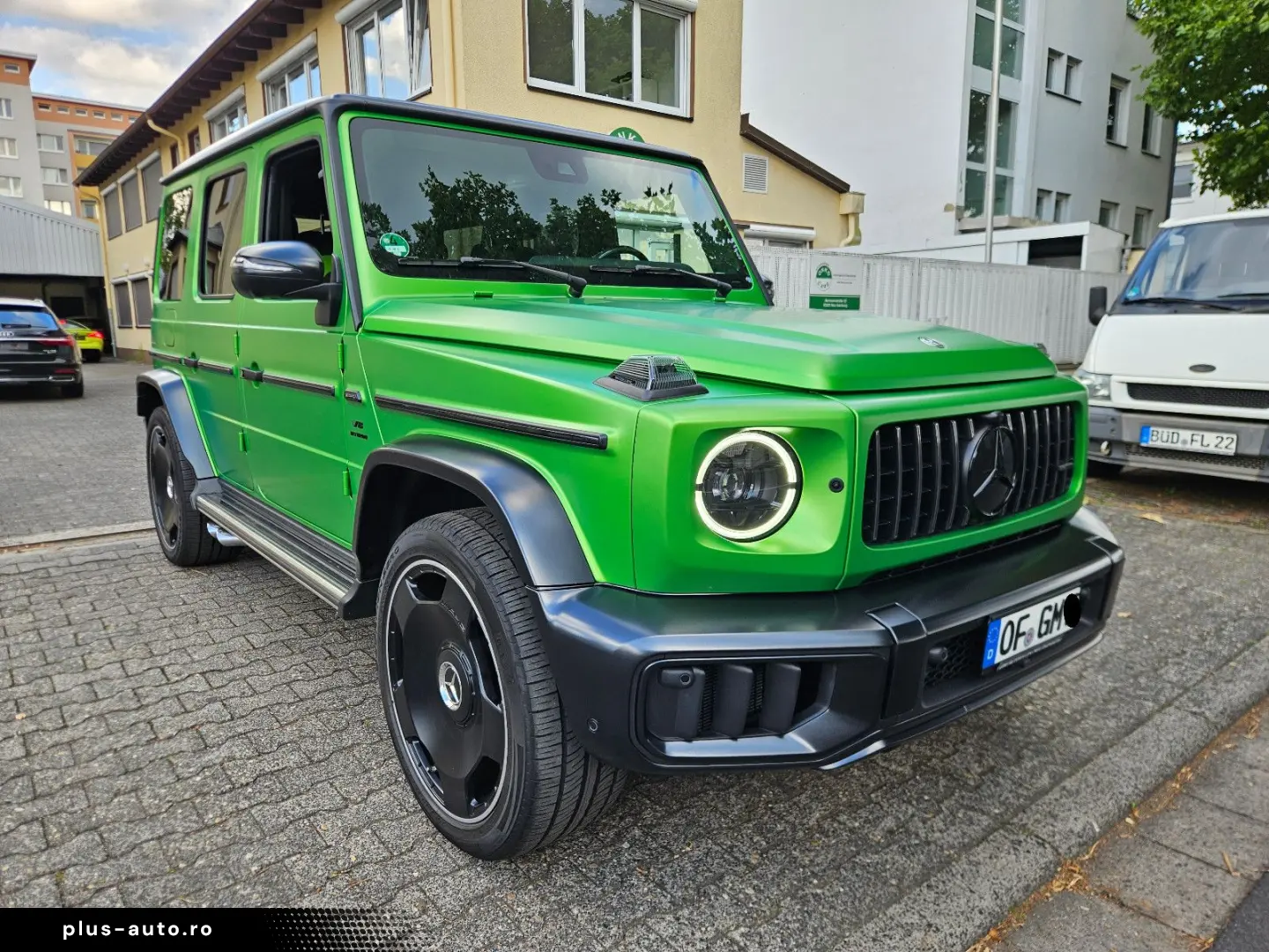 MERCEDES-BENZ G 63 AMG FACELIFT  Magno Green