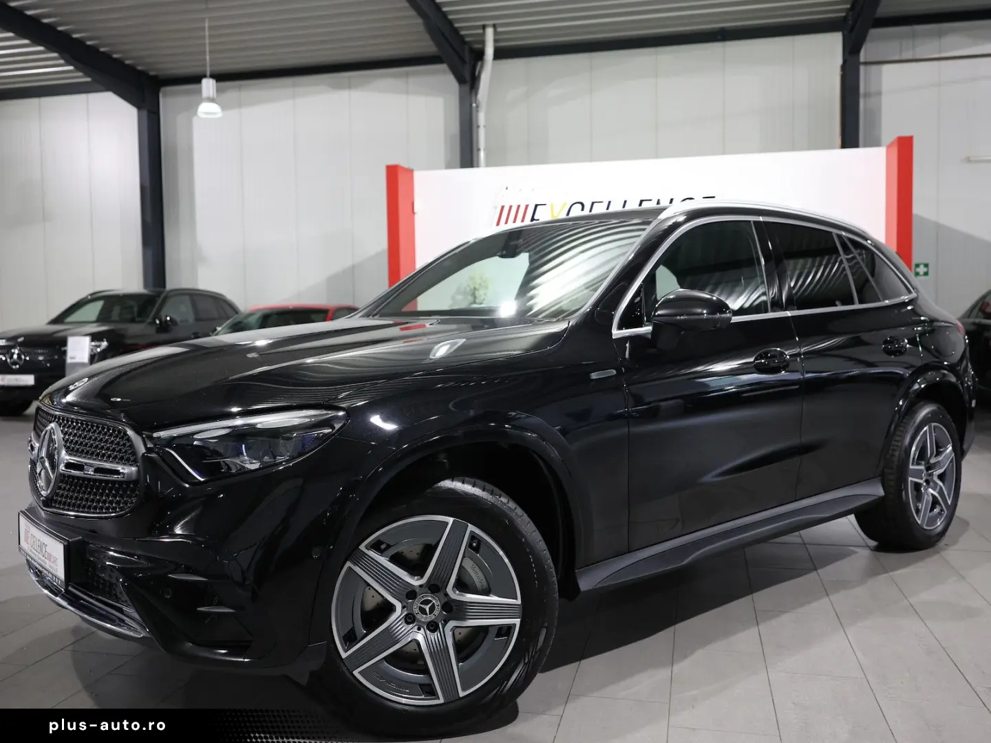 MERCEDES-BENZ GLC 300 de 4Matic AMG-LINE   NEU 92.000 EURO