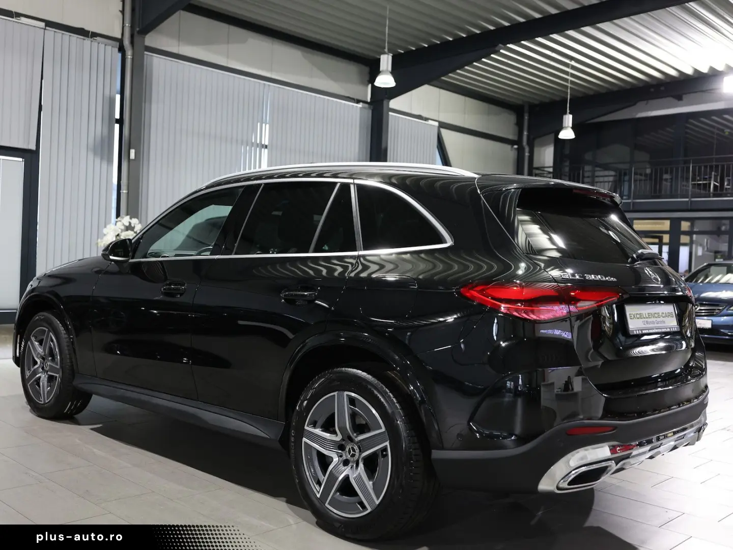 MERCEDES-BENZ GLC 300 de 4Matic AMG-LINE   NEU 92.000 EURO