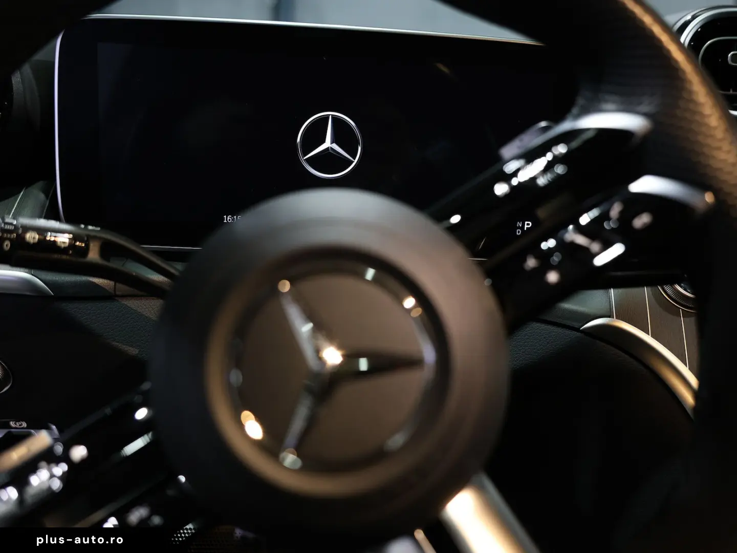 MERCEDES-BENZ GLC 300 de 4Matic AMG-LINE   NEU 92.000 EURO