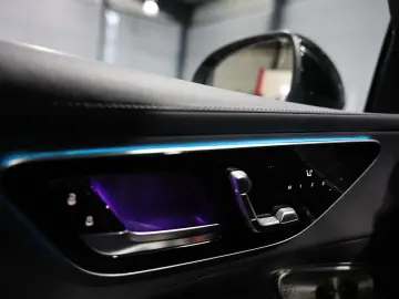 MERCEDES-BENZ GLC 300 de 4Matic AMG-LINE   NEU 92.000 EURO