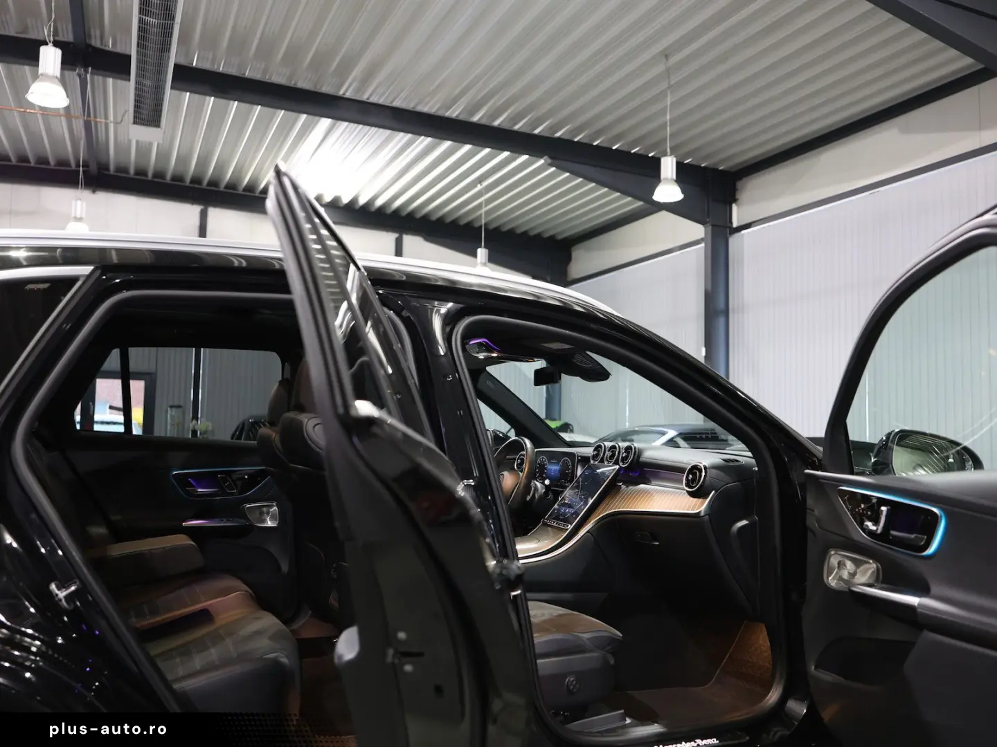 MERCEDES-BENZ GLC 300 de 4Matic AMG-LINE   NEU 92.000 EURO