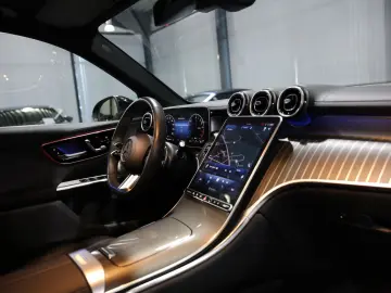 MERCEDES-BENZ GLC 300 de 4Matic AMG-LINE   NEU 92.000 EURO