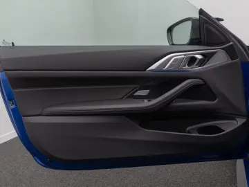 BMW M4 Competition xDrive DAB Laser HUD Alarm 19Zoll