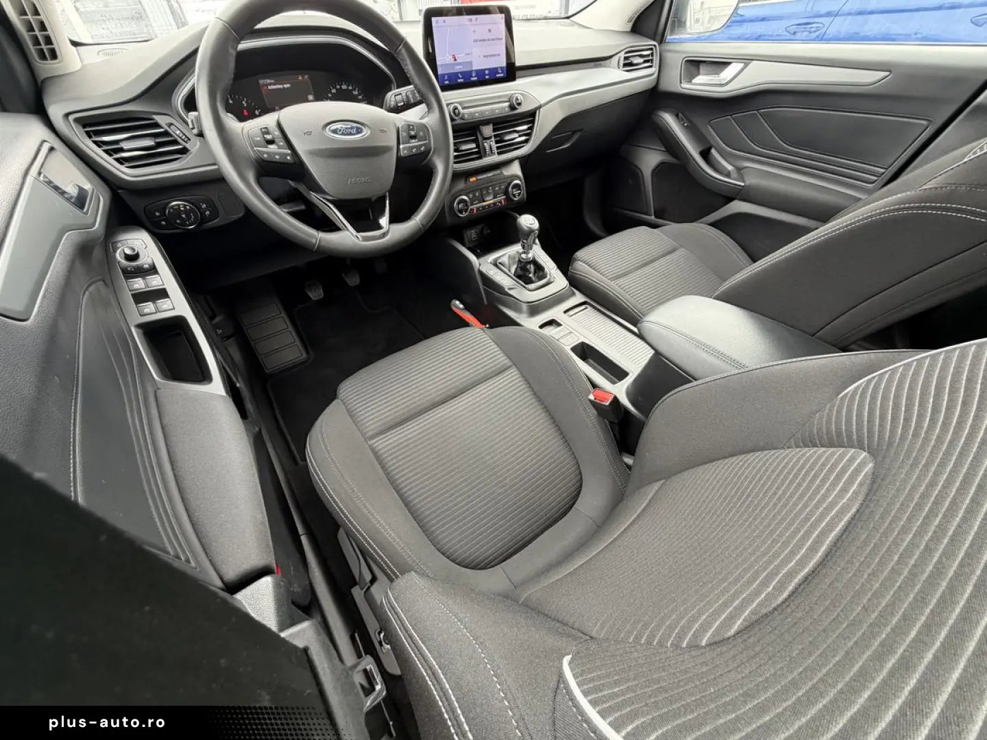 FORD FOCUS 1.0 ECOBOOST HYBRID TITANIUM STYLE