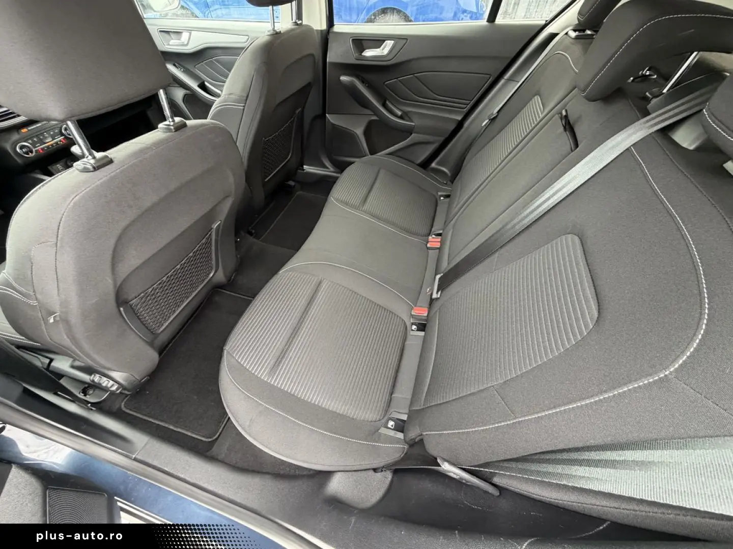 FORD FOCUS 1.0 ECOBOOST HYBRID TITANIUM STYLE