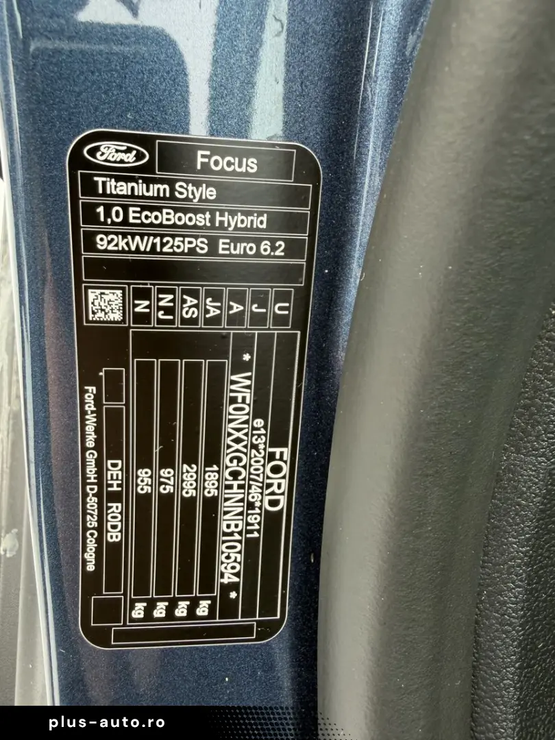 FORD FOCUS 1.0 ECOBOOST HYBRID TITANIUM STYLE