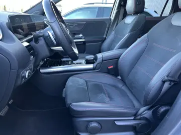 MERCEDES-BENZ GLA 200 4Matic AMG-Line NAV LED PANO K&hellip;