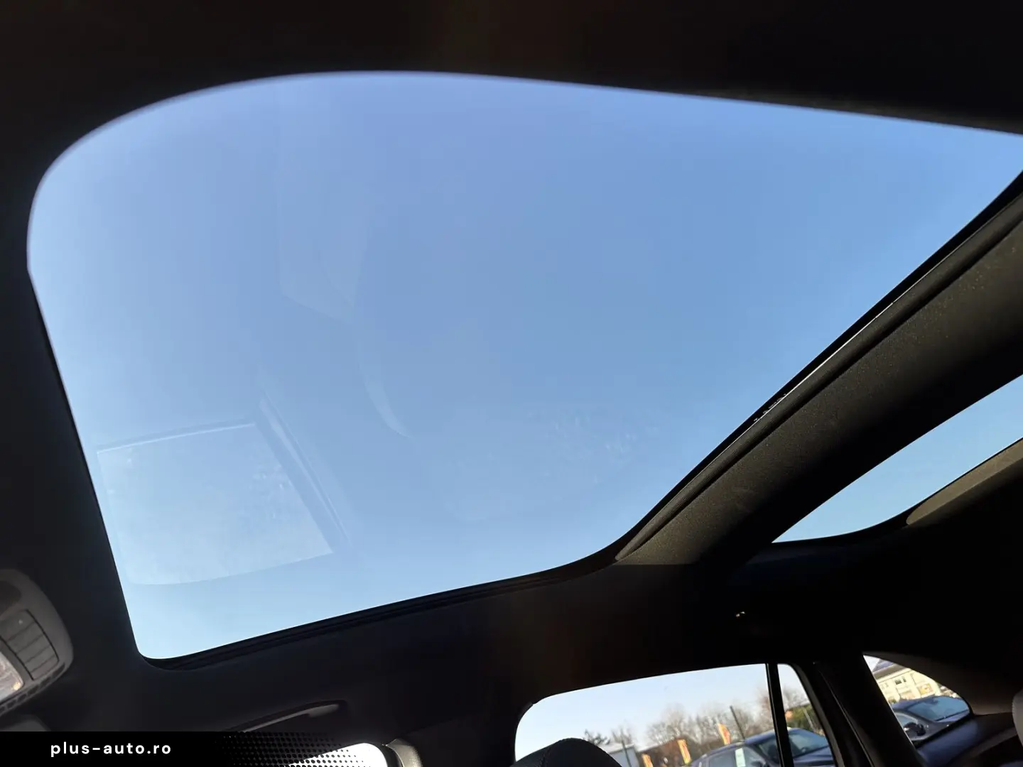 MERCEDES-BENZ GLA 200 4Matic AMG-Line NAV LED PANO K&hellip;