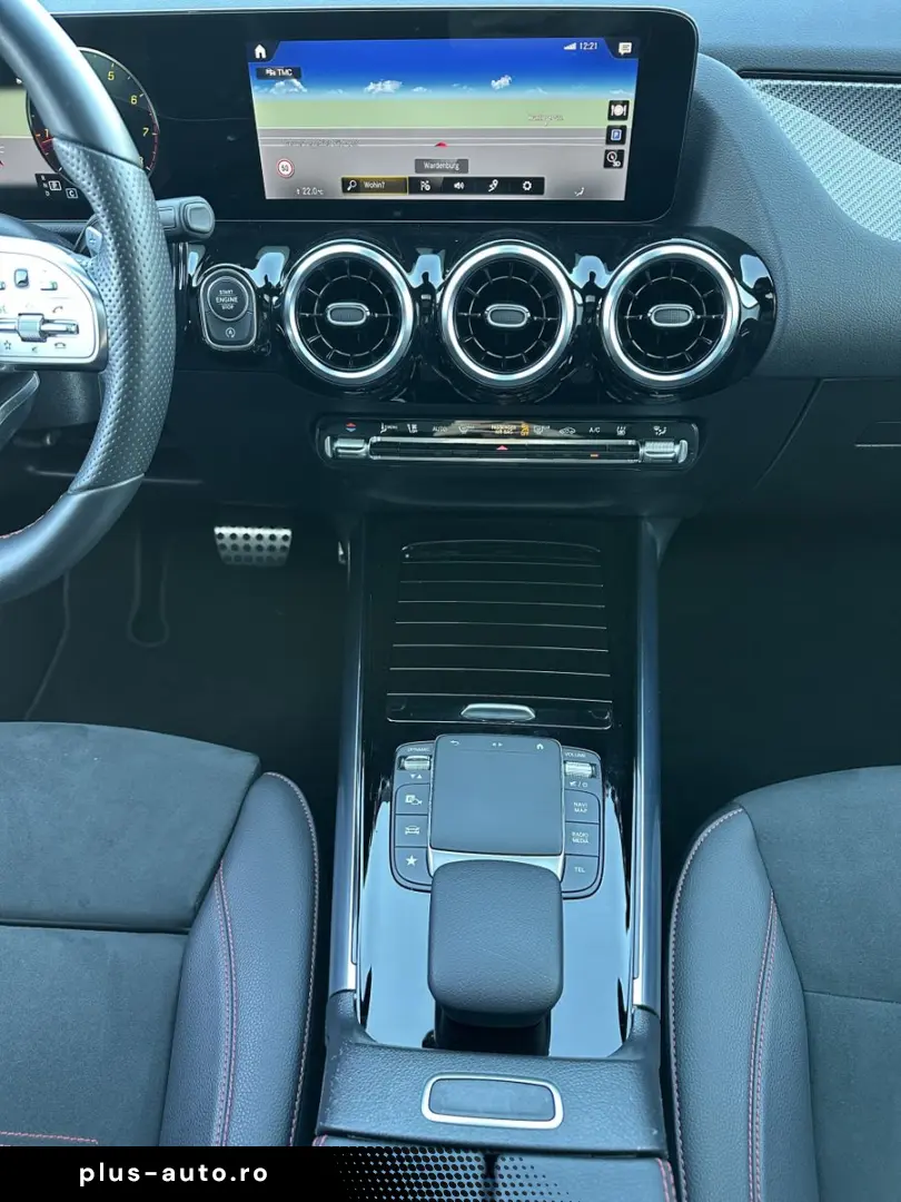 MERCEDES-BENZ GLA 200 4Matic AMG-Line NAV LED PANO K&hellip;