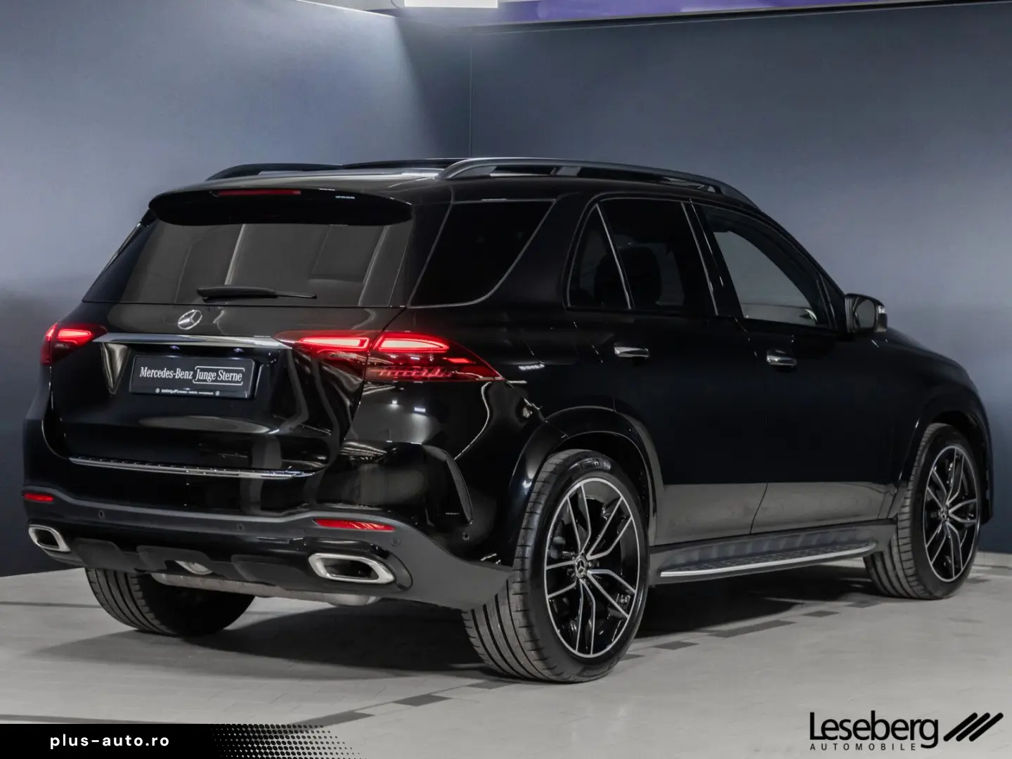 MERCEDES-BENZ GLE 580 4M AMG Multibeam AHK Pano Airmatic 360