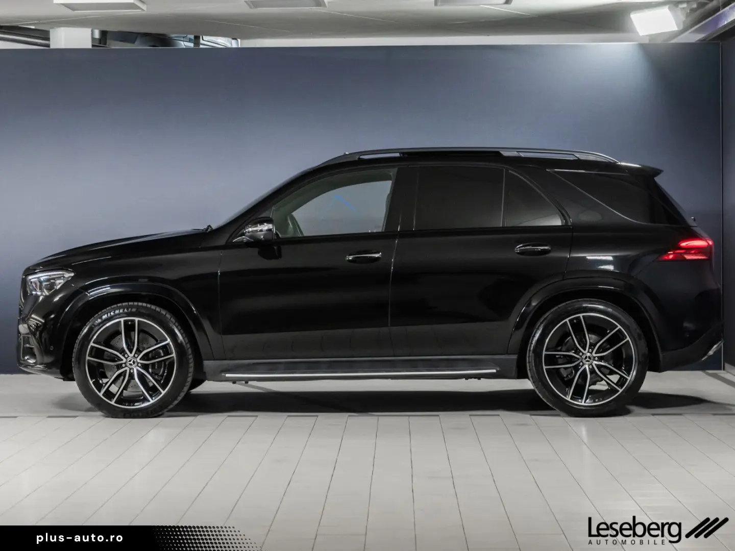 MERCEDES-BENZ GLE 580 4M AMG Multibeam AHK Pano Airmatic 360