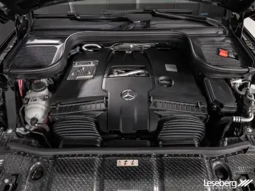 MERCEDES-BENZ GLE 580 4M AMG Multibeam AHK Pano Airmatic 360
