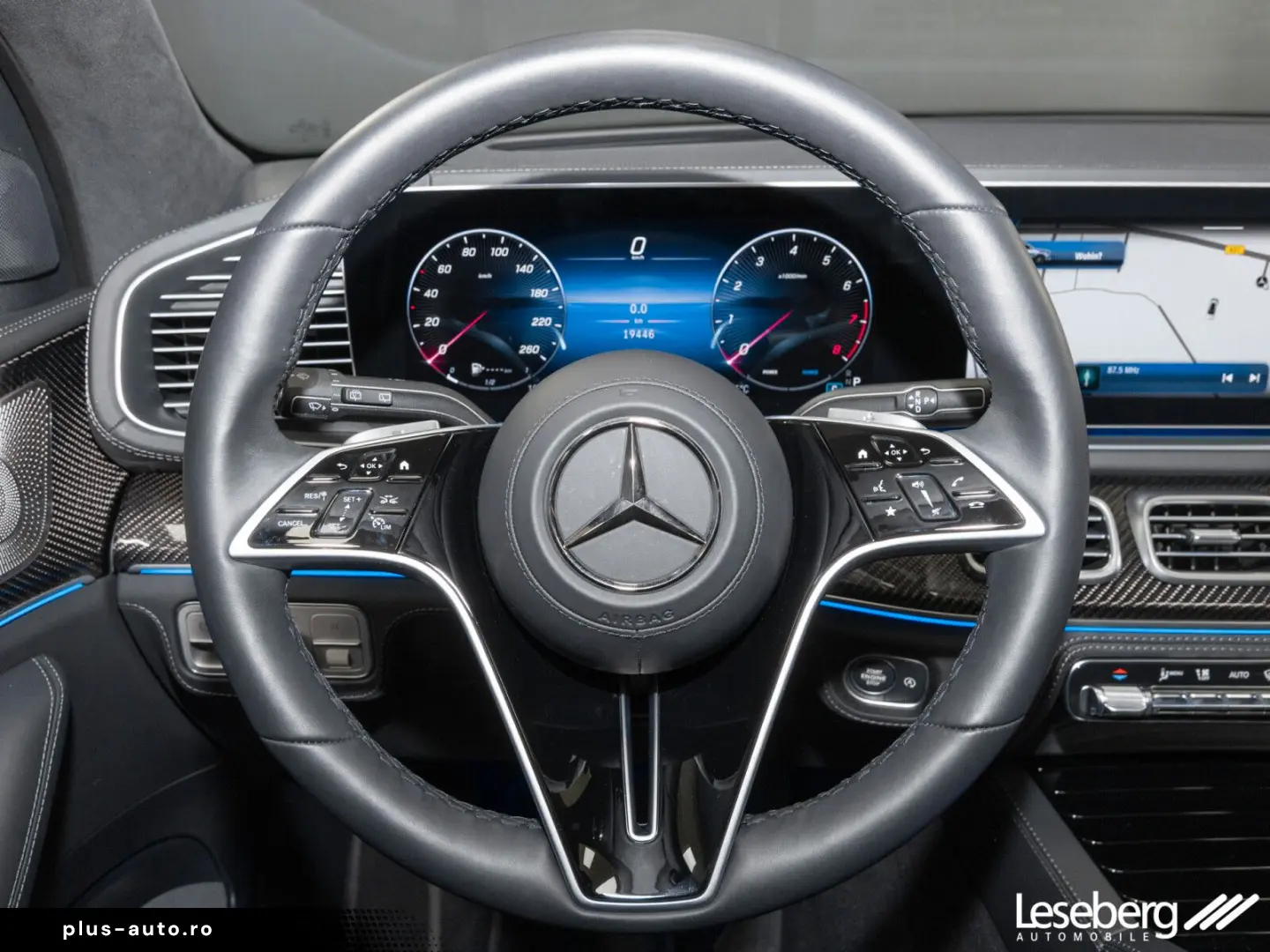 MERCEDES-BENZ GLE 580 4M AMG Multibeam AHK Pano Airmatic 360
