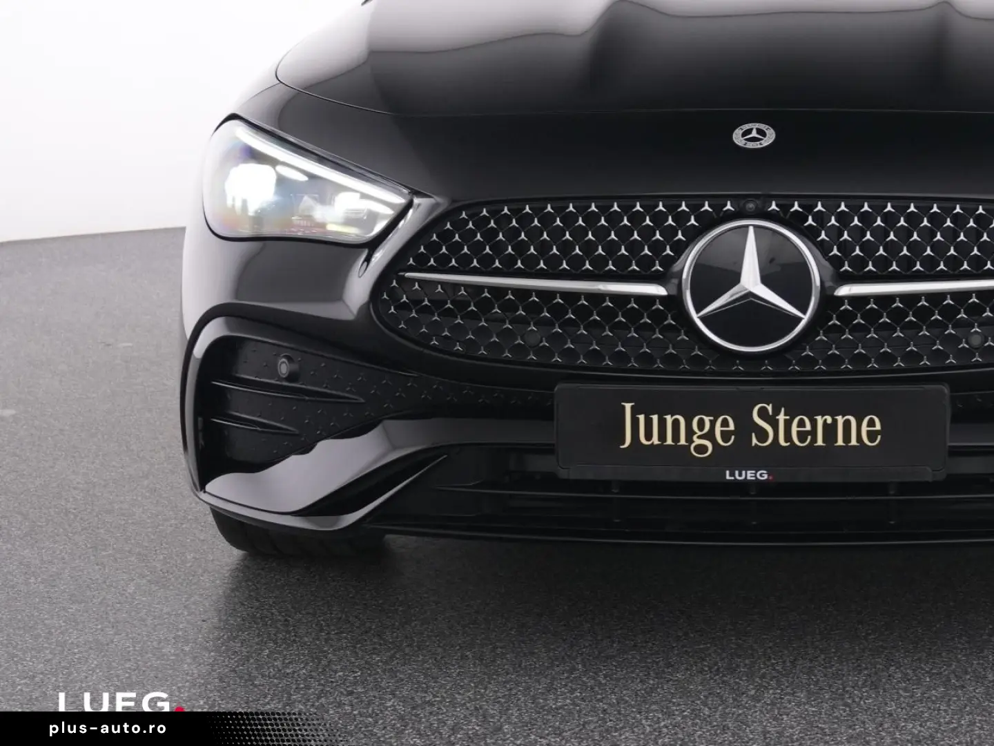 MERCEDES-BENZ CLE 200 Coupé AMG MBUX DLight Night Pa&hellip;