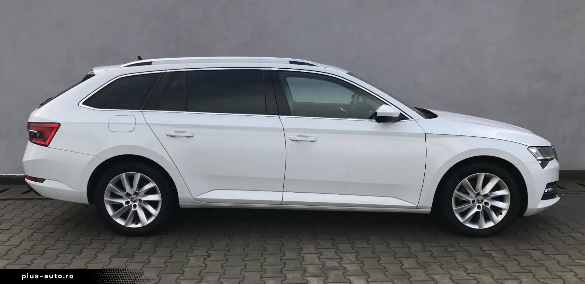 Skoda Superb 2.0 TDI 4X4 DSG Style