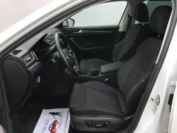 Skoda Superb 2.0 TDI 4X4 DSG Style