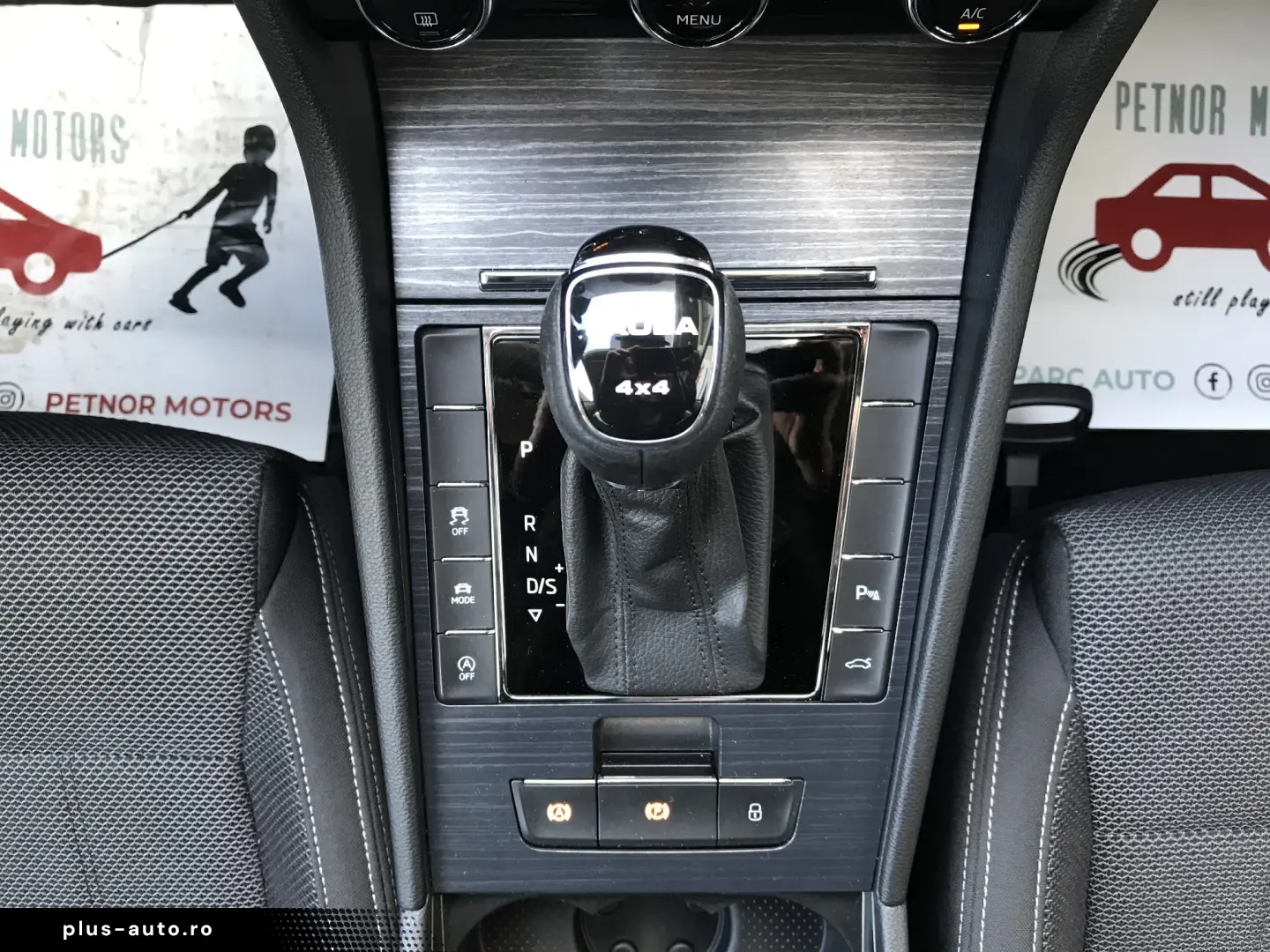 Skoda Superb 2.0 TDI 4X4 DSG Style