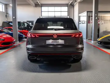 Volkswagen Touareg 3.0 TDI 4M R-Line