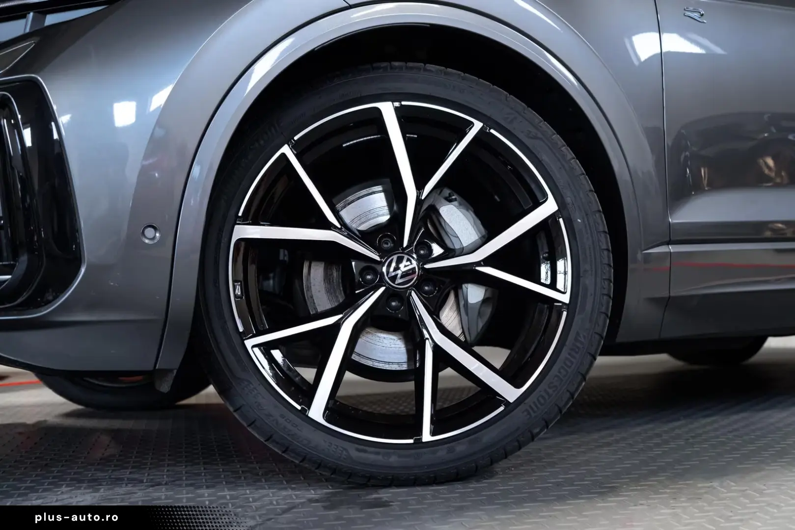 Volkswagen Touareg 3.0 TDI 4M R-Line