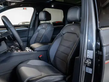 Volkswagen Touareg 3.0 TDI 4M R-Line