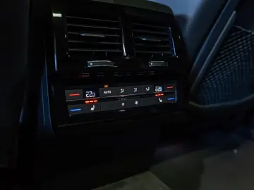 Volkswagen Touareg 3.0 TDI 4M R-Line