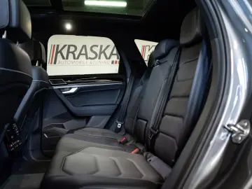 Volkswagen Touareg 3.0 TDI 4M R-Line