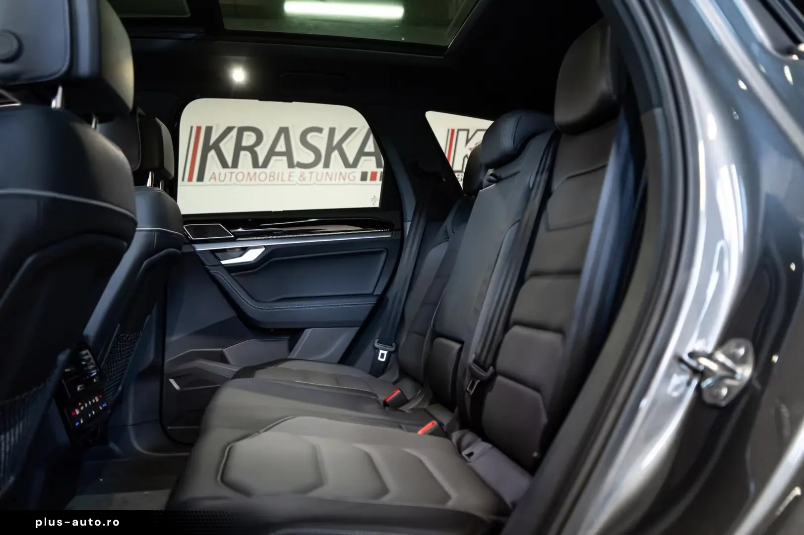 Volkswagen Touareg 3.0 TDI 4M R-Line