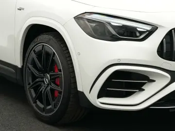 MERCEDES-BENZ GLA 45 S 4M Multi Pano Kamera 360  Burm Memo