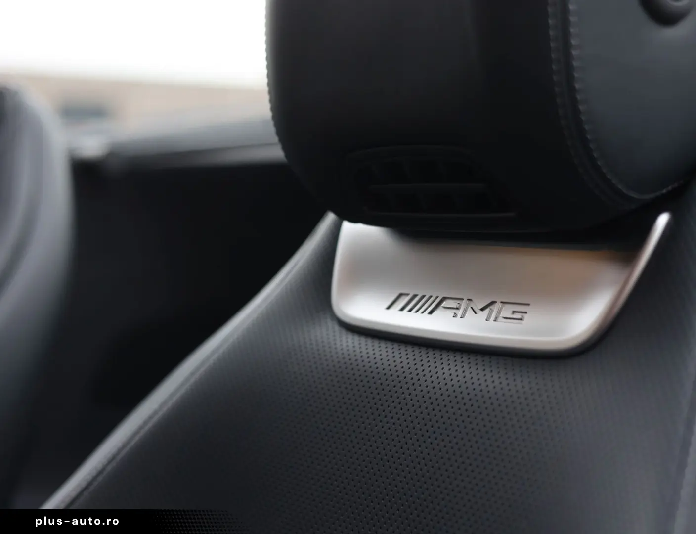 MERCEDES-BENZ SL43 AMG   Multicontour - Airscarf - Burmester