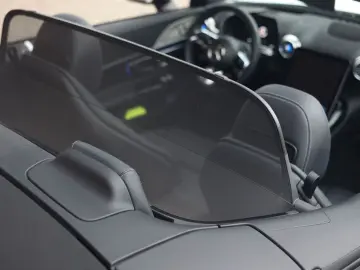 MERCEDES-BENZ SL43 AMG   Multicontour - Airscarf - Burmester