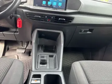 VW Caddy Maxi Cargo 2.0 TDI DSG AHK Navi 2-Zonen-Kl