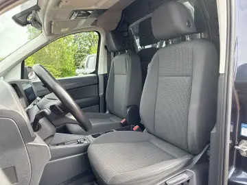 VW Caddy Maxi Cargo 2.0 TDI DSG AHK Navi 2-Zonen-Kl