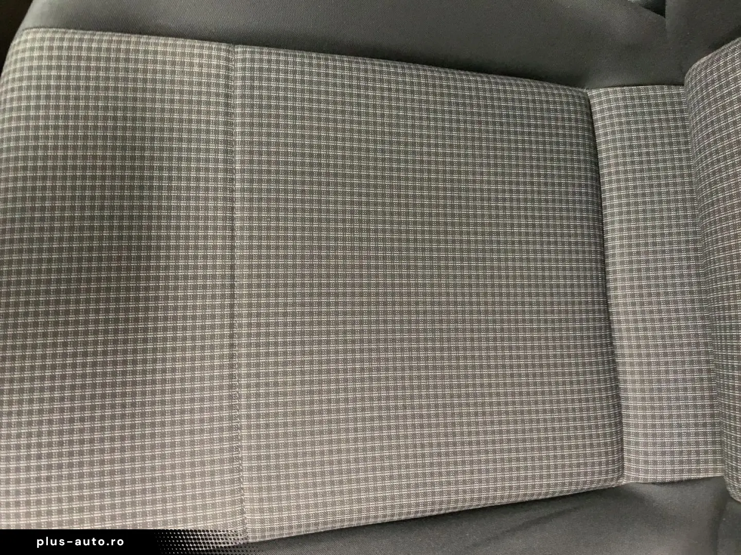 VW Caddy Maxi 2.0 TDI DSG NAVI BT DAB GRA SHZ KLIMA