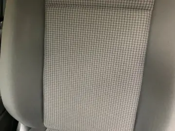 VW Caddy Maxi 2.0 TDI DSG NAVI BT DAB GRA SHZ KLIMA