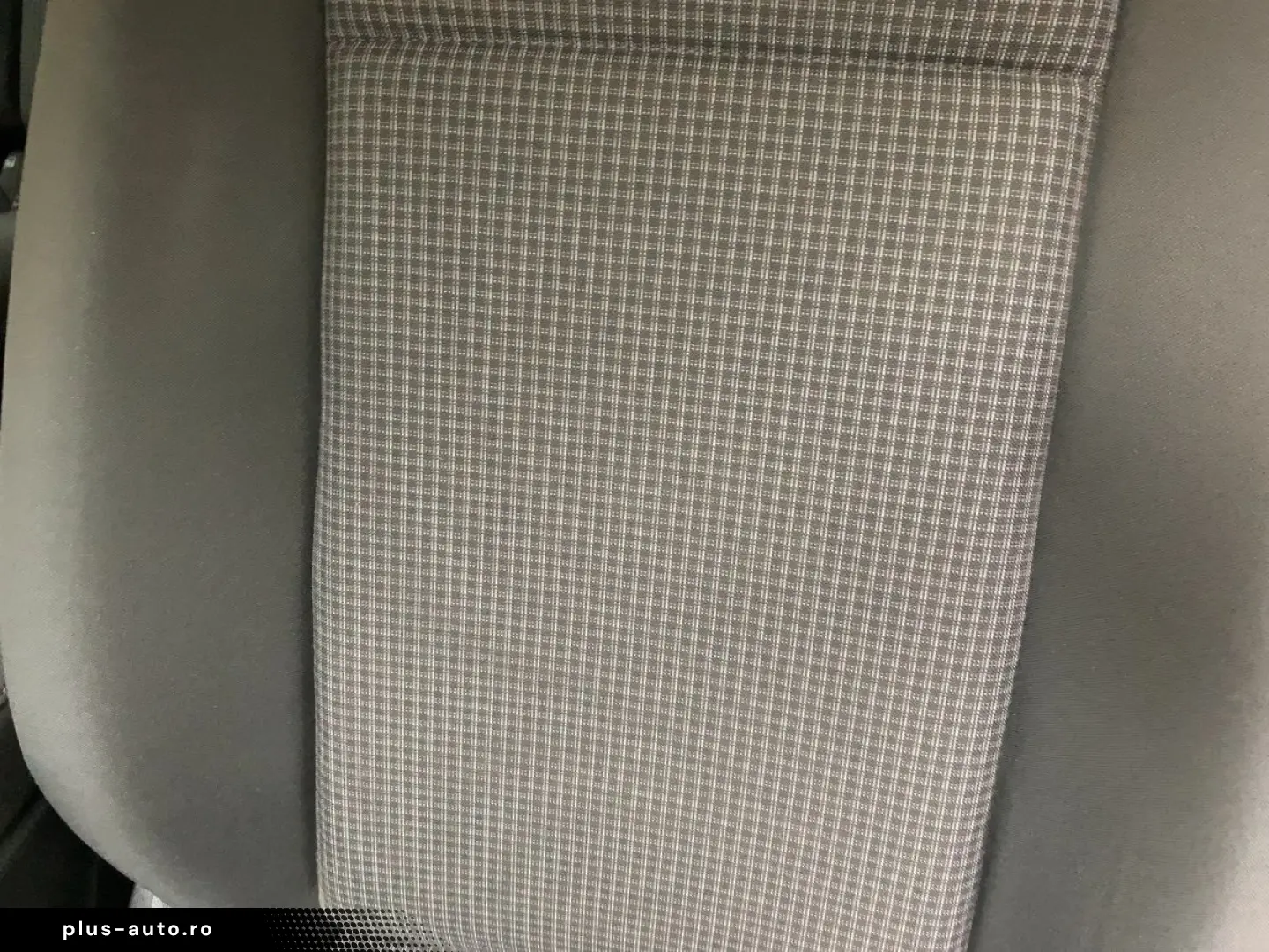 VW Caddy Maxi 2.0 TDI DSG NAVI BT DAB GRA SHZ KLIMA