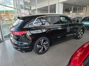 Volkswagen Touareg 3.0 TDI R-Line