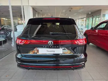 Volkswagen Touareg 3.0 TDI R-Line