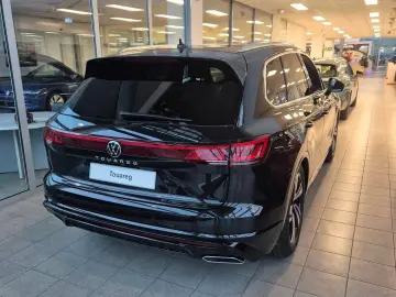 Volkswagen Touareg 3.0 TDI R-Line
