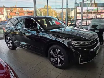 Volkswagen Touareg 3.0 TDI R-Line