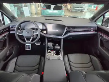 Volkswagen Touareg 3.0 TDI R-Line