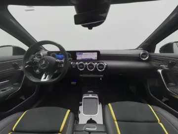 MERCEDES-BENZ A 45 S 4M Pano Multi Perf.Sitze Night Burm