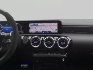 MERCEDES-BENZ A 45 S 4M Pano Multi Perf.Sitze Night Burm