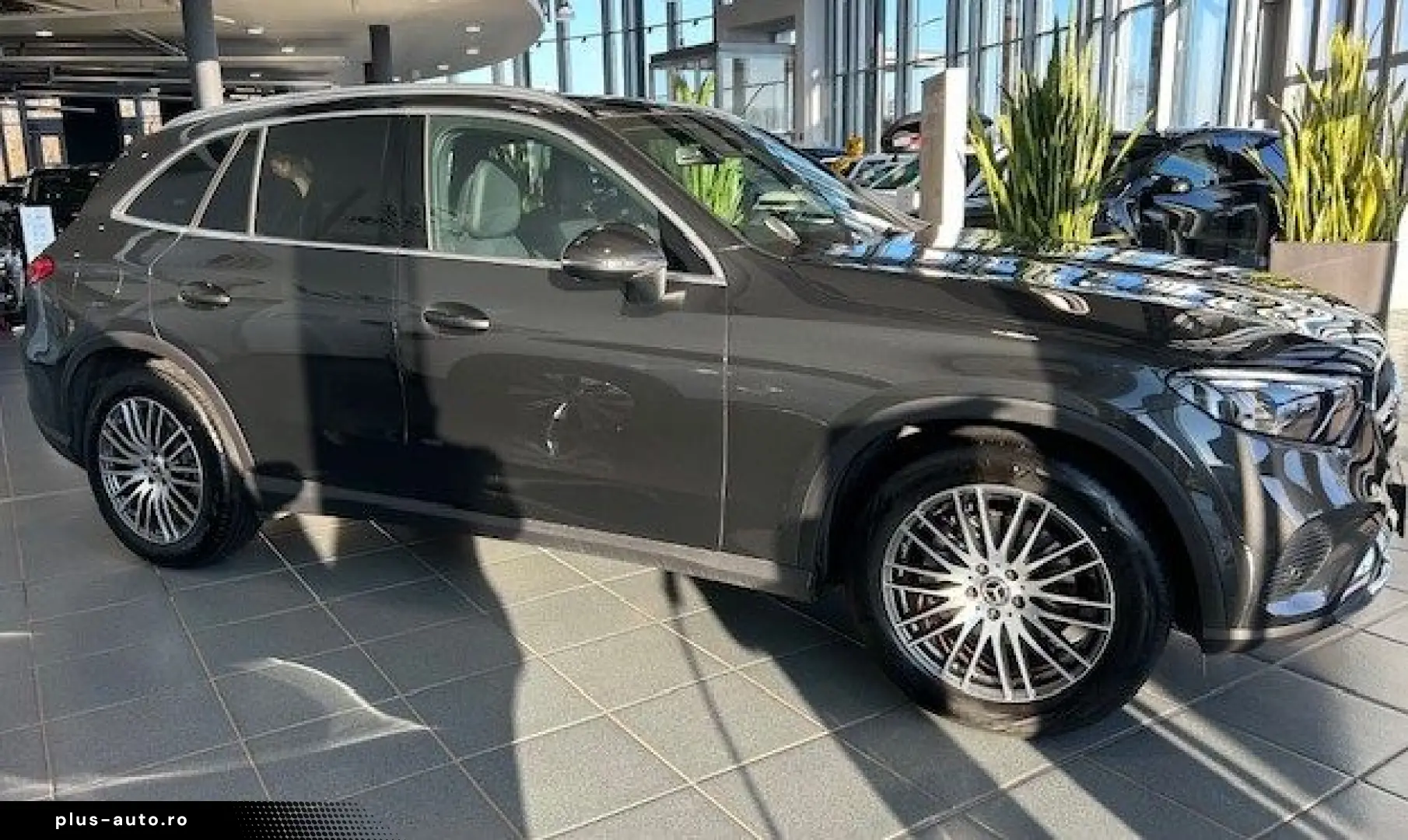 MERCEDES-BENZ GLC 200 4M Avantgarde Pano Standhz AHK Memory